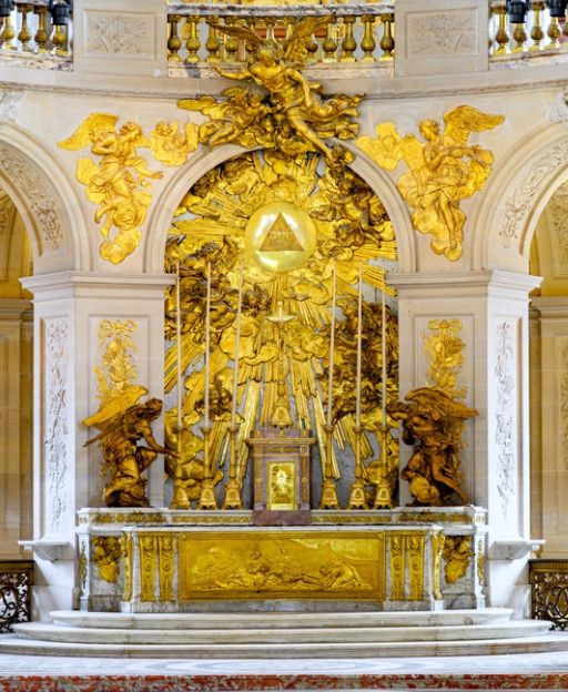 The Secret Rooms at Versailles That History Almost Forgot