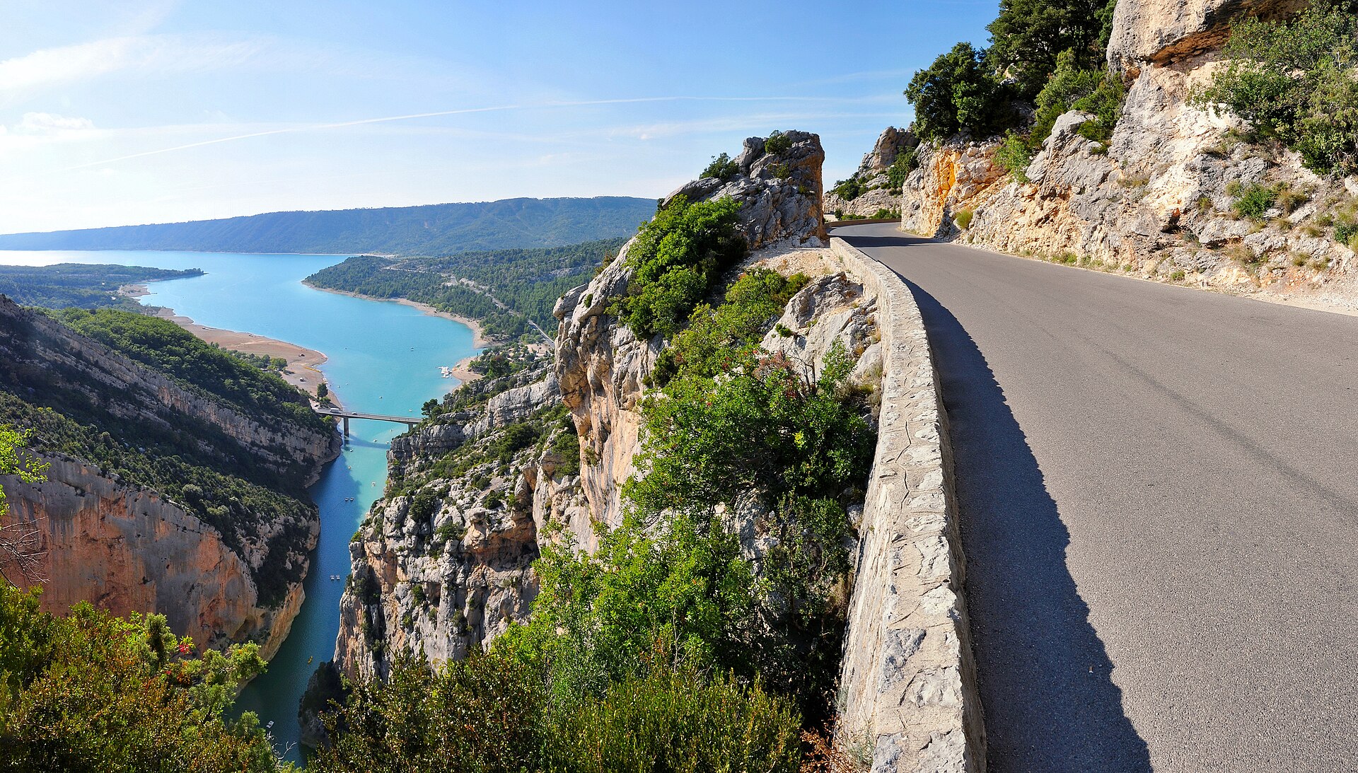 The Turquoise Gorge in Provence That Most Visitors Never Even Reach
