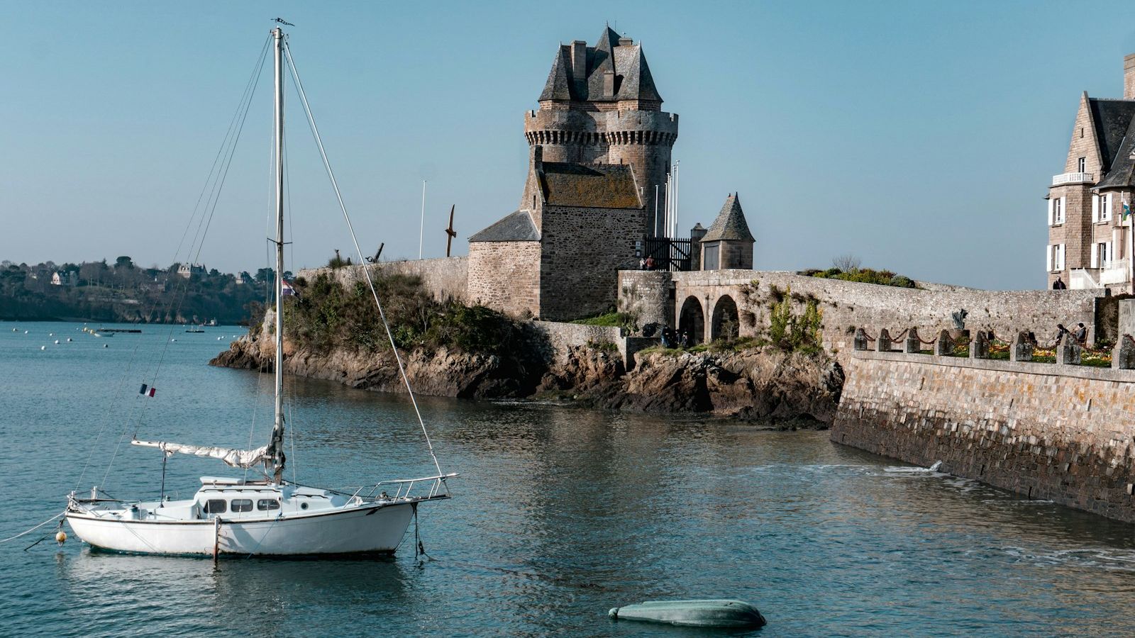 Why Brittany Produces the World’s Most Obsessed-Over Oysters