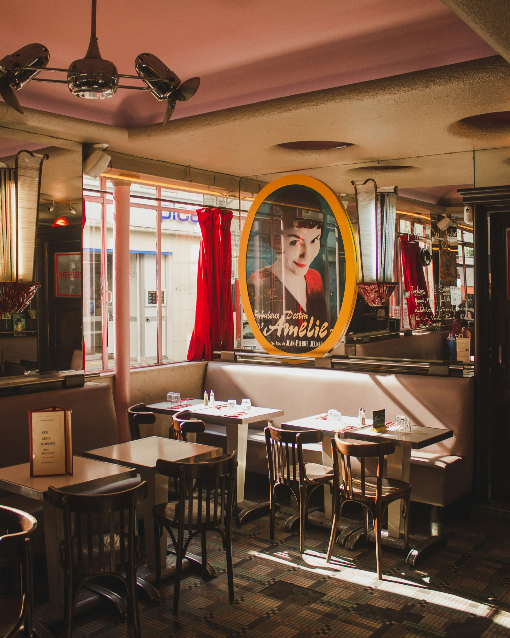 Why France Still Stops for Lunch Every Day