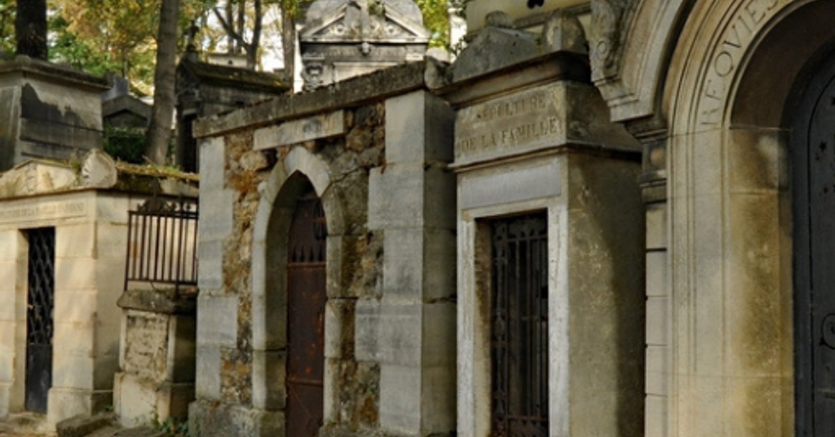 La Toussaint: How France Honours Its Ancestors Every Year